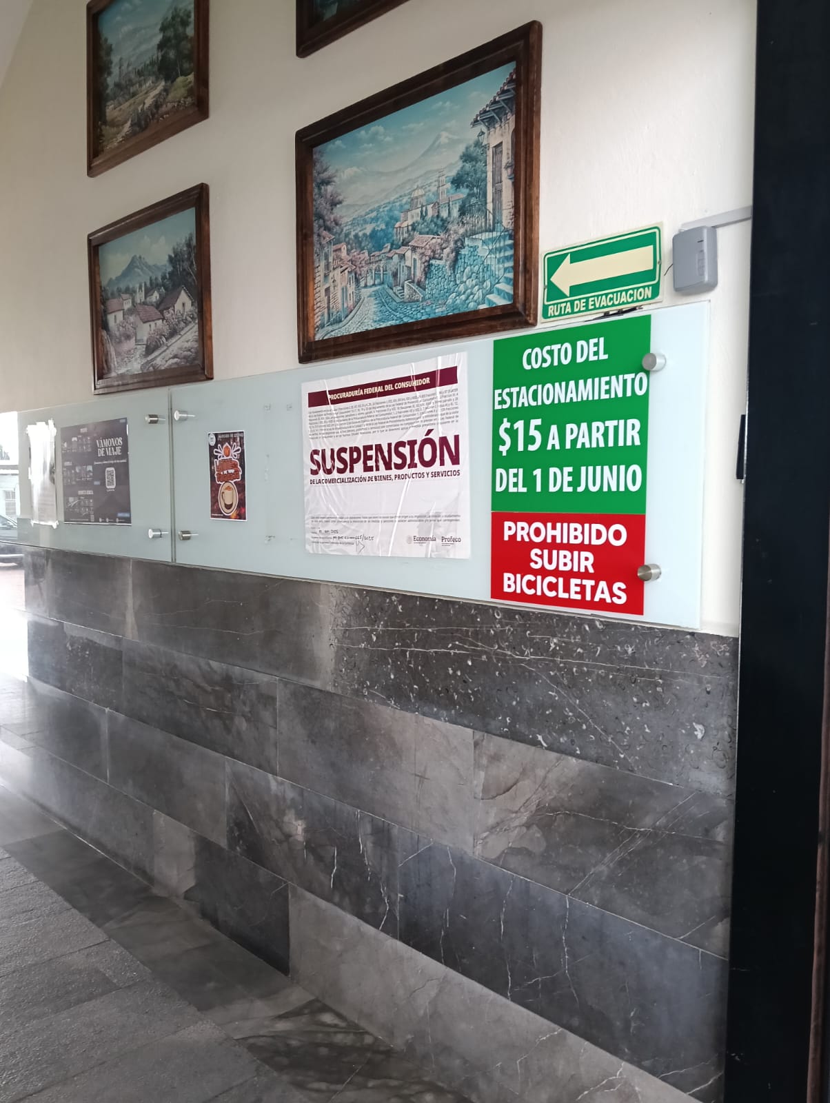 Profeco frena abusos en Plaza La Joya; estacionamientos bajo la lupa en Cholula