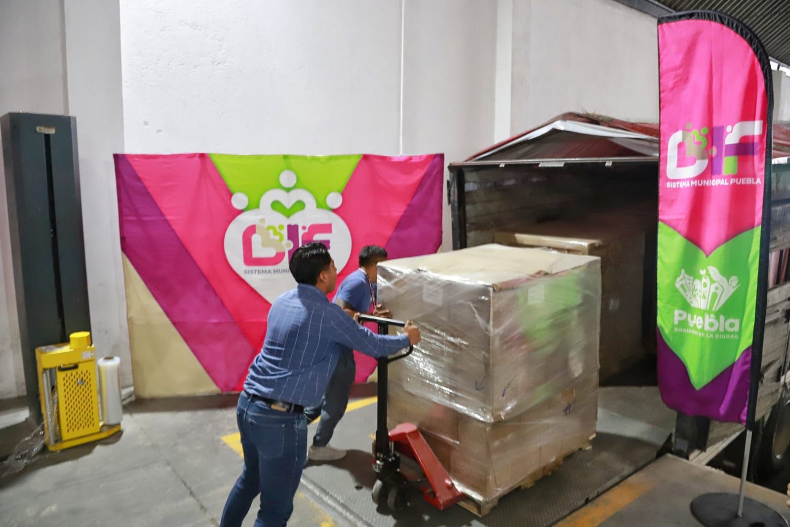 Gobierno de la Ciudad envía apoyo alimentario a familias afectadas por la tormenta tropical Raymond
