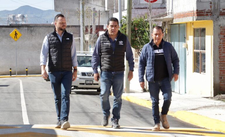 Verifica Gobierno de Pepe Chedraui conclusión de trabajos de pavimentación en San Francisco Totimehuacan