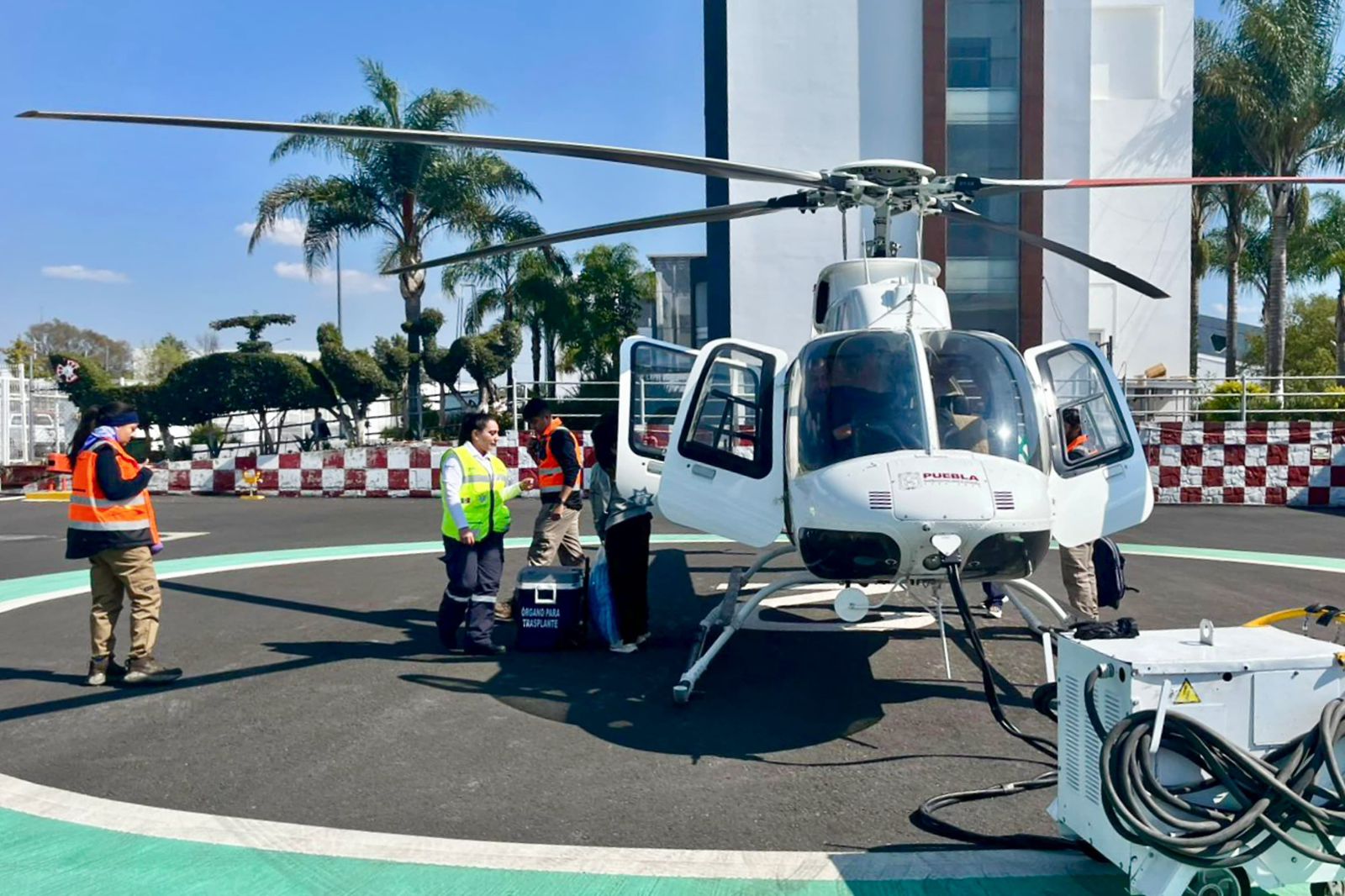 Con traslado aéreo, gobierno estatal agiliza entrega de órganos y da esperanza de vida