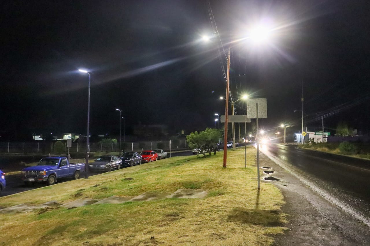 Más de 8 kilómetros iluminados: San Pedro Cholula moderniza Paso de Cortés