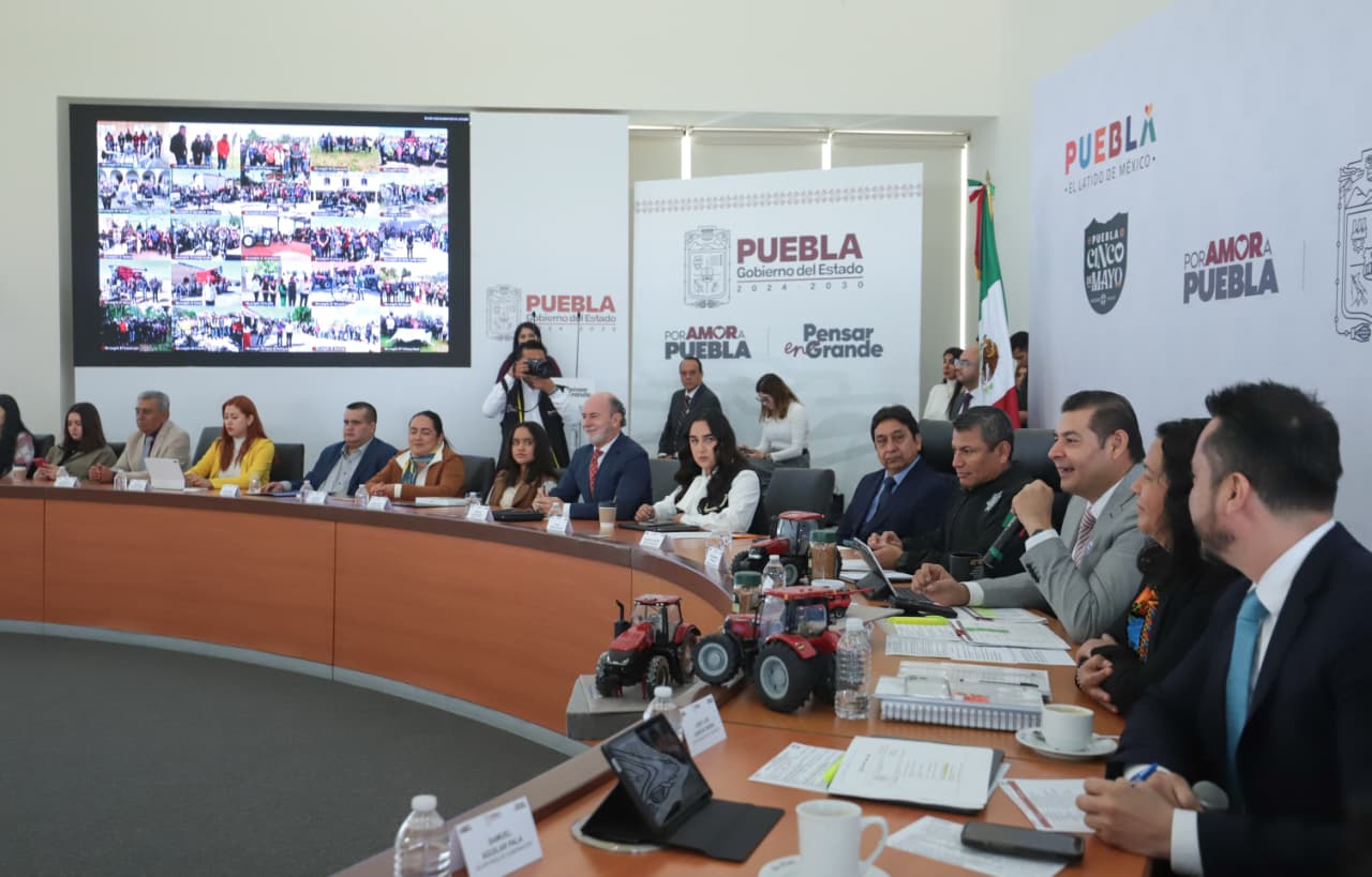 Gobierno de Puebla fija meta de recuperar 200 mil hectáreas del campo poblano para 2026