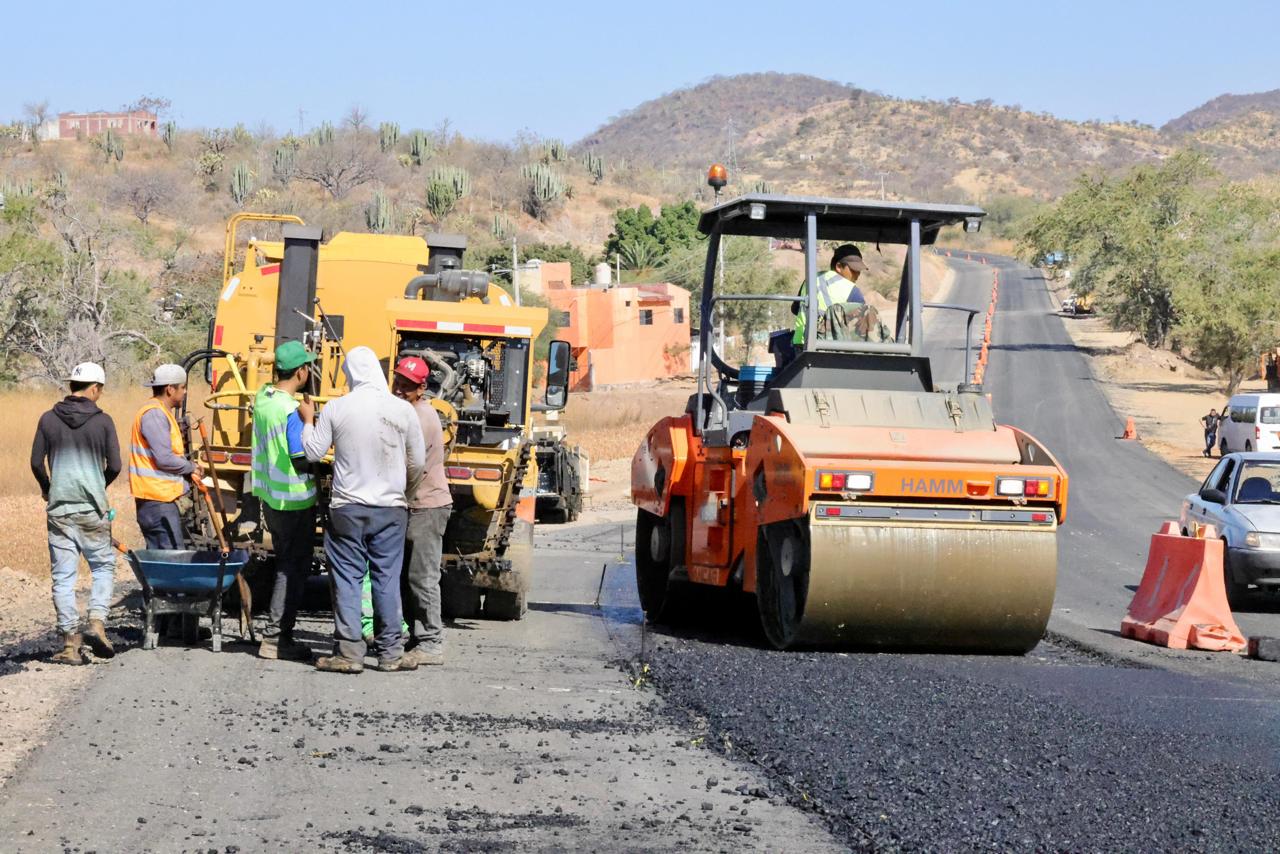 Carretera federal avanza para enlazar la Mixteca poblana con Oaxaca y Guerrero