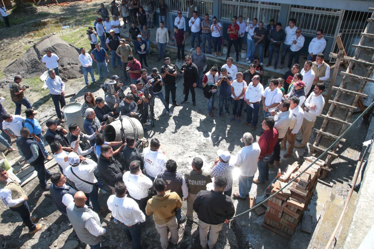 Gobernador Armenta refrenda apoyo a microrregión de Xicotepec y supervisa avance de obras