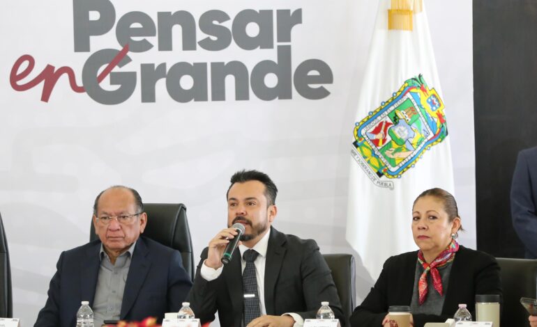No hay cambios inmediatos en el gabinete de Armenta, pero evaluación es permanente: García Parra