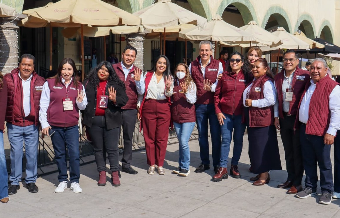 Morena lleva Consejo Estatal a San Pedro Cholula y arropa a Tonantzin Fernández