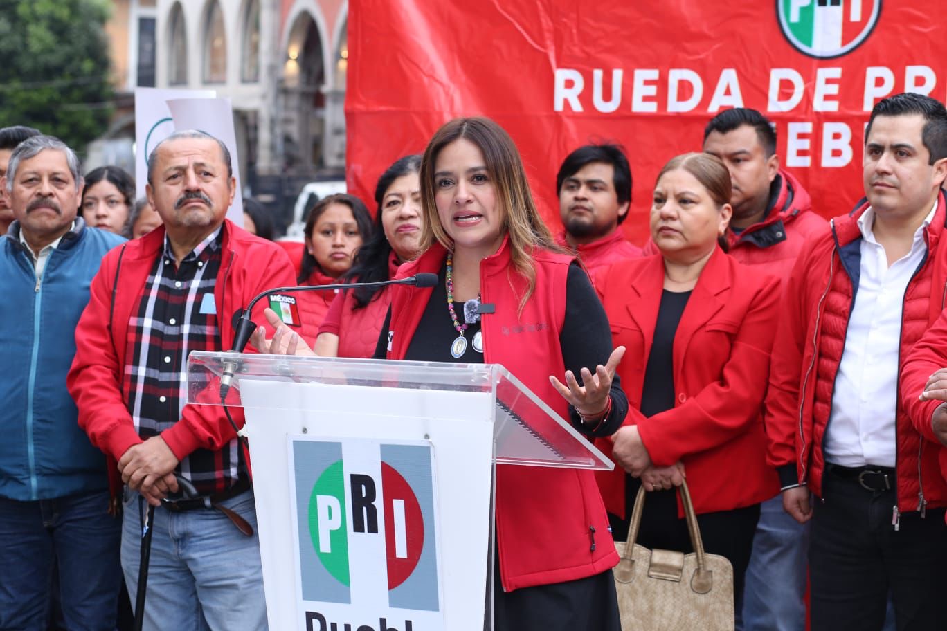 Xitlalic Ceja anuncia voto del PRI contra la Reforma Electoral en Huauchinango