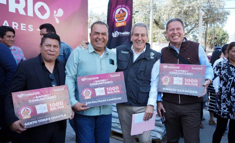 10 Millones a “Bacheando Puebla 2026”: 17 mil bultos para tapar hoyos en juntas auxiliares