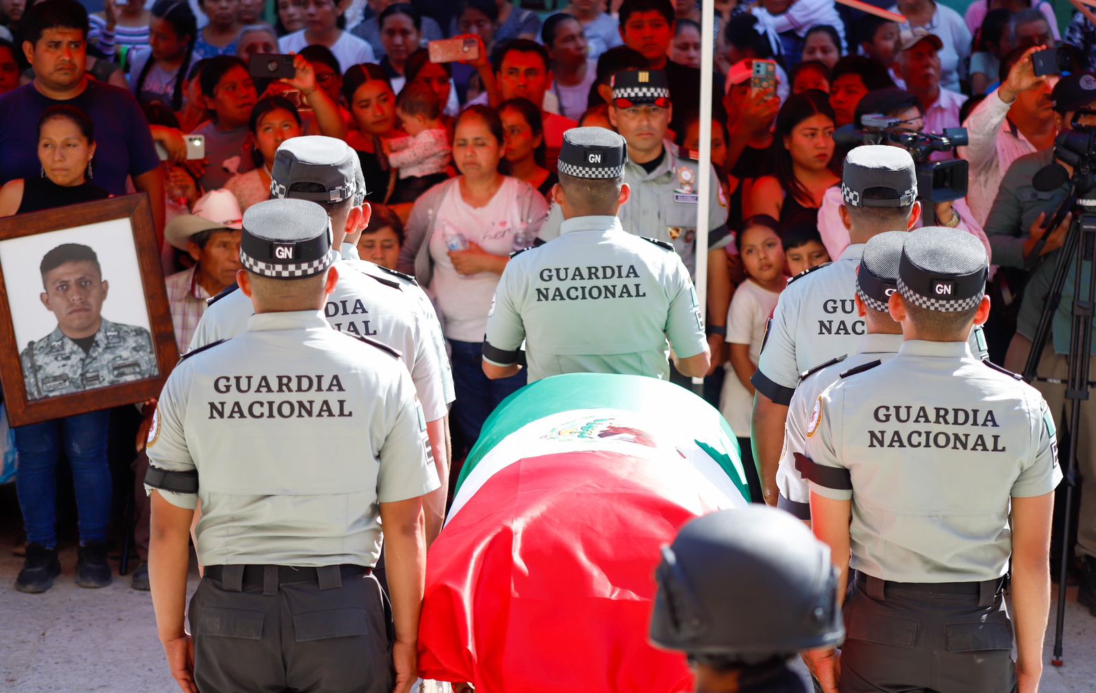 Rinden honores en Puebla a elemento de la Guardia Nacional caído en operativo en Jalisco