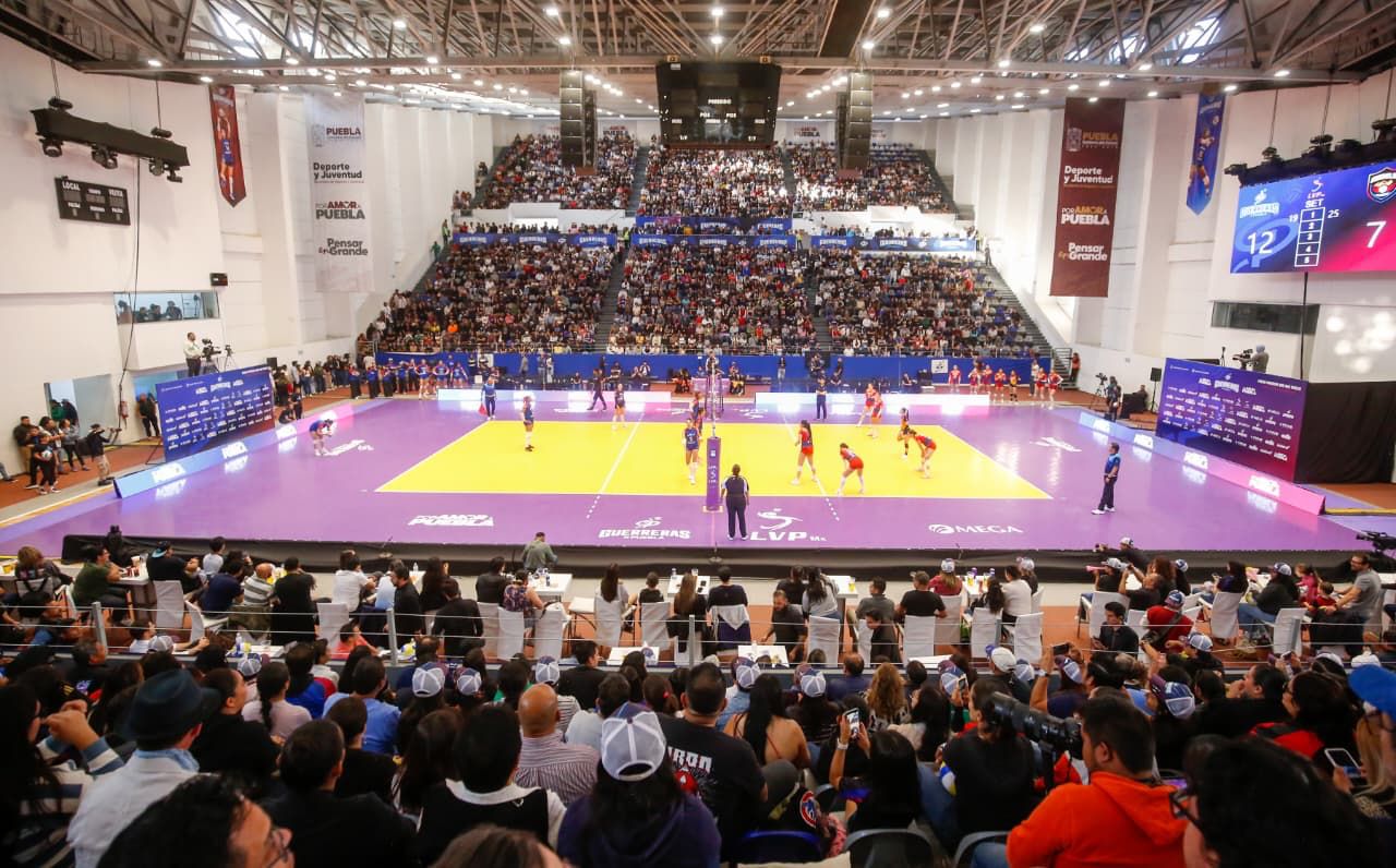 Guerreras en casa: voleibol llena el Miguel Hidalgo y prende a la afición
