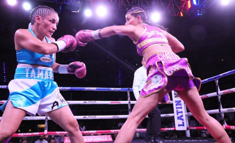 Color de una noche campeona: Puebla se entregó a “La Bonita” y al box
