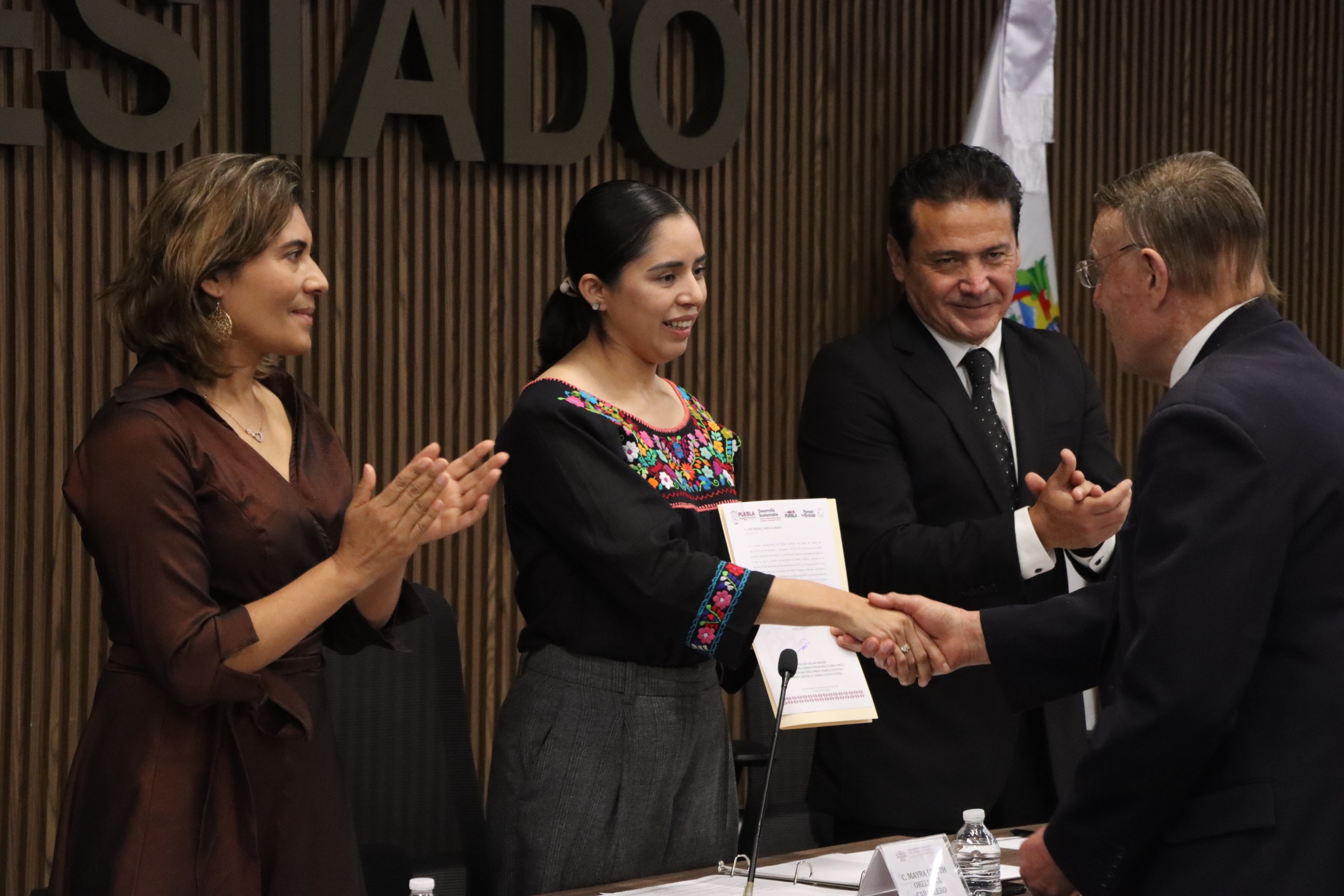 Clima en agenda: Puebla afina estrategia entre escritorio y territorio