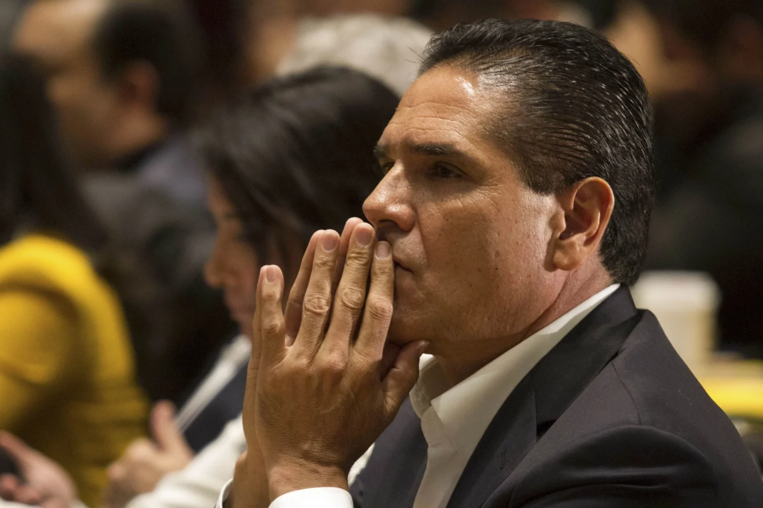 Aureoles bajo la lupa: órdenes de captura reabren herida en Michoacán