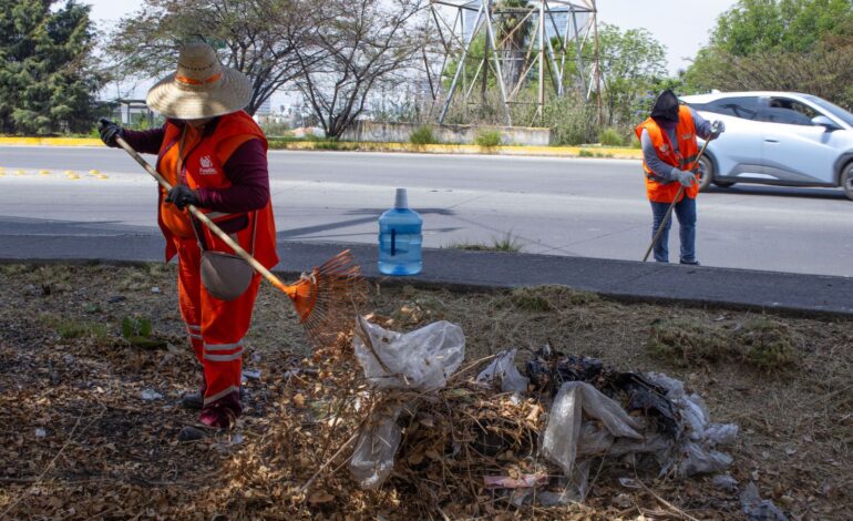 Chedraui mete orden en Municipio Libre: limpieza entra al sur con trabajo en calle