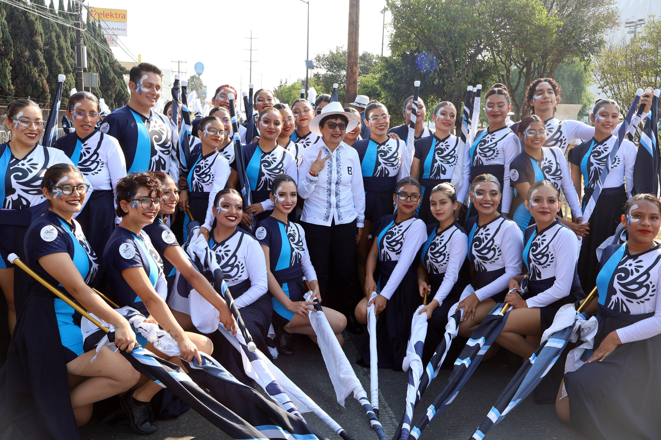 La BUAP marchó con orgullo: deporte, disciplina y talento brillan en el 5 de Mayo