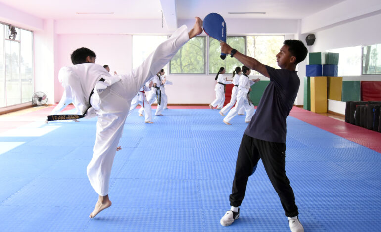 BUAP va por las patadas grandes en Olimpiada Nacional de Taekwondo