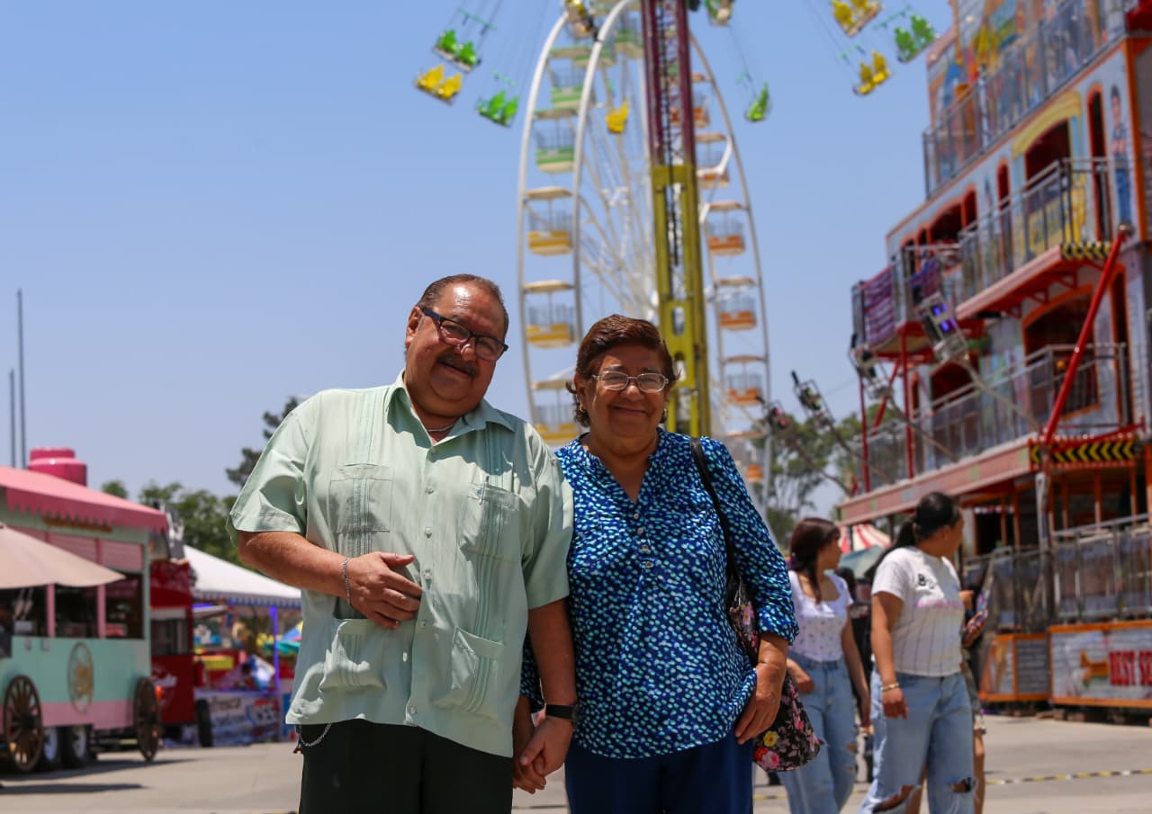 Feria de Puebla: lleno total entre comida, música… y curiosidad por lo militar