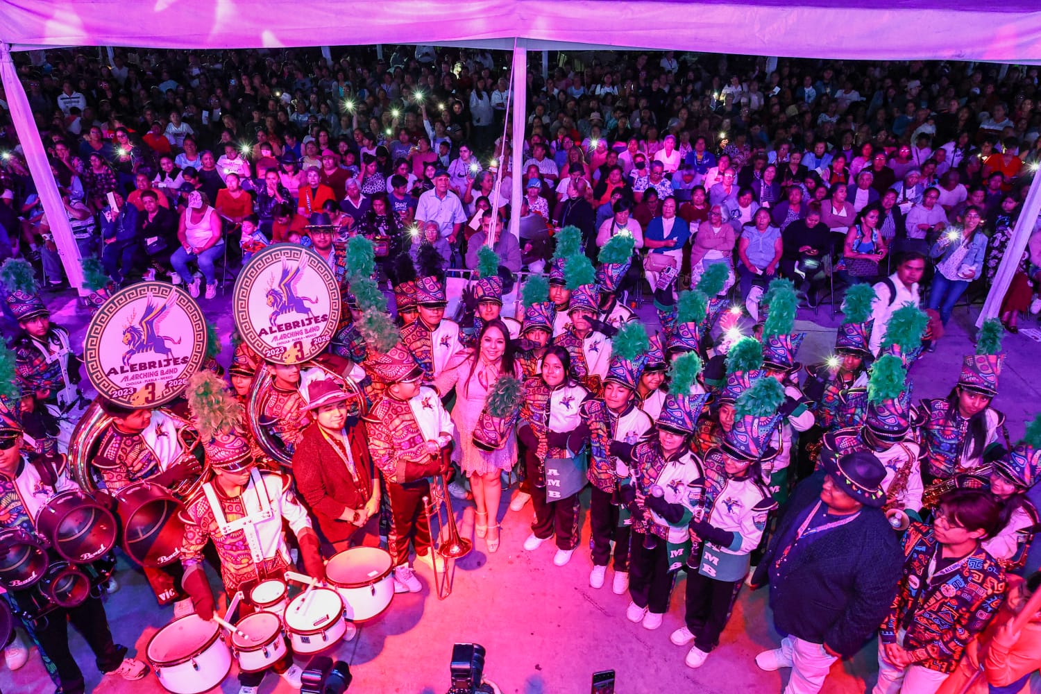 Tonantzin arma fiesta masiva para mamá… y Cholula responde con plaza llena