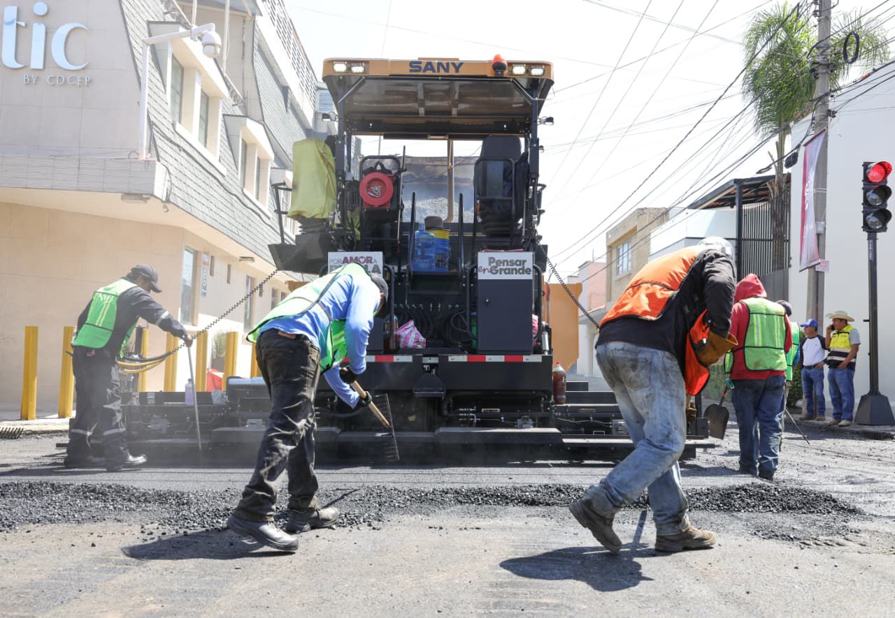 Rehabilitación de la 20 Sur alcanza 72% de avance y beneficiará a 16 colonias de Puebla