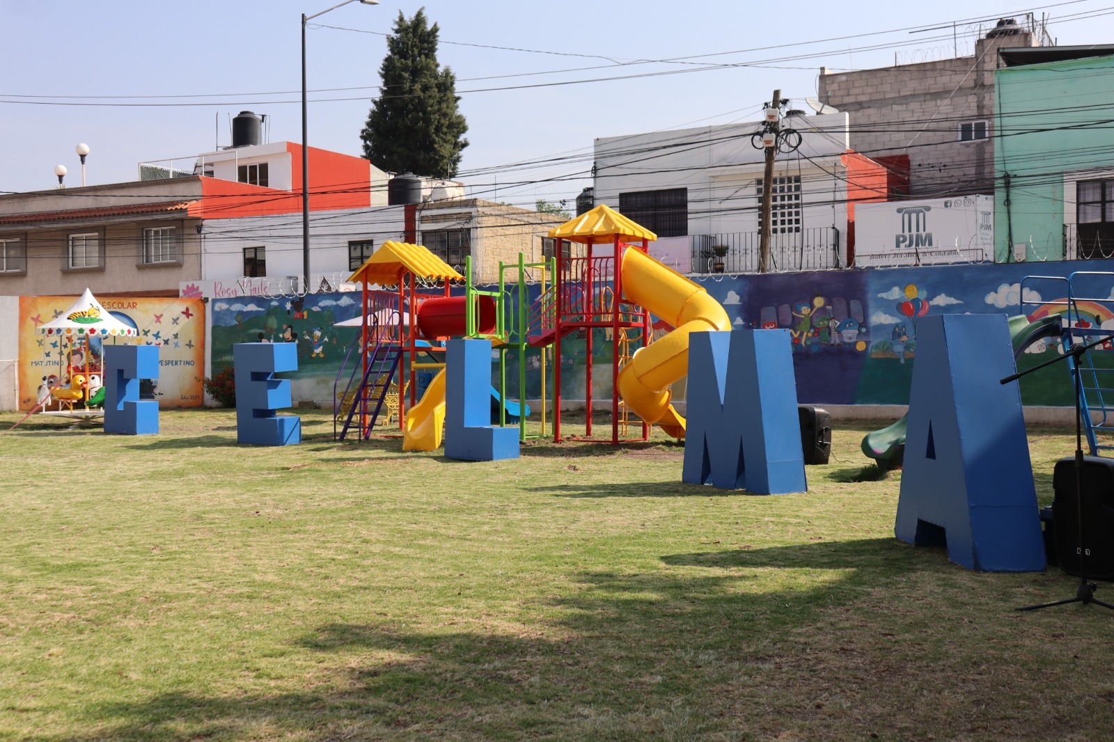 Tonantzin renueva juegos olvidados en el CELMA; padres llevaban años pidiendo intervención