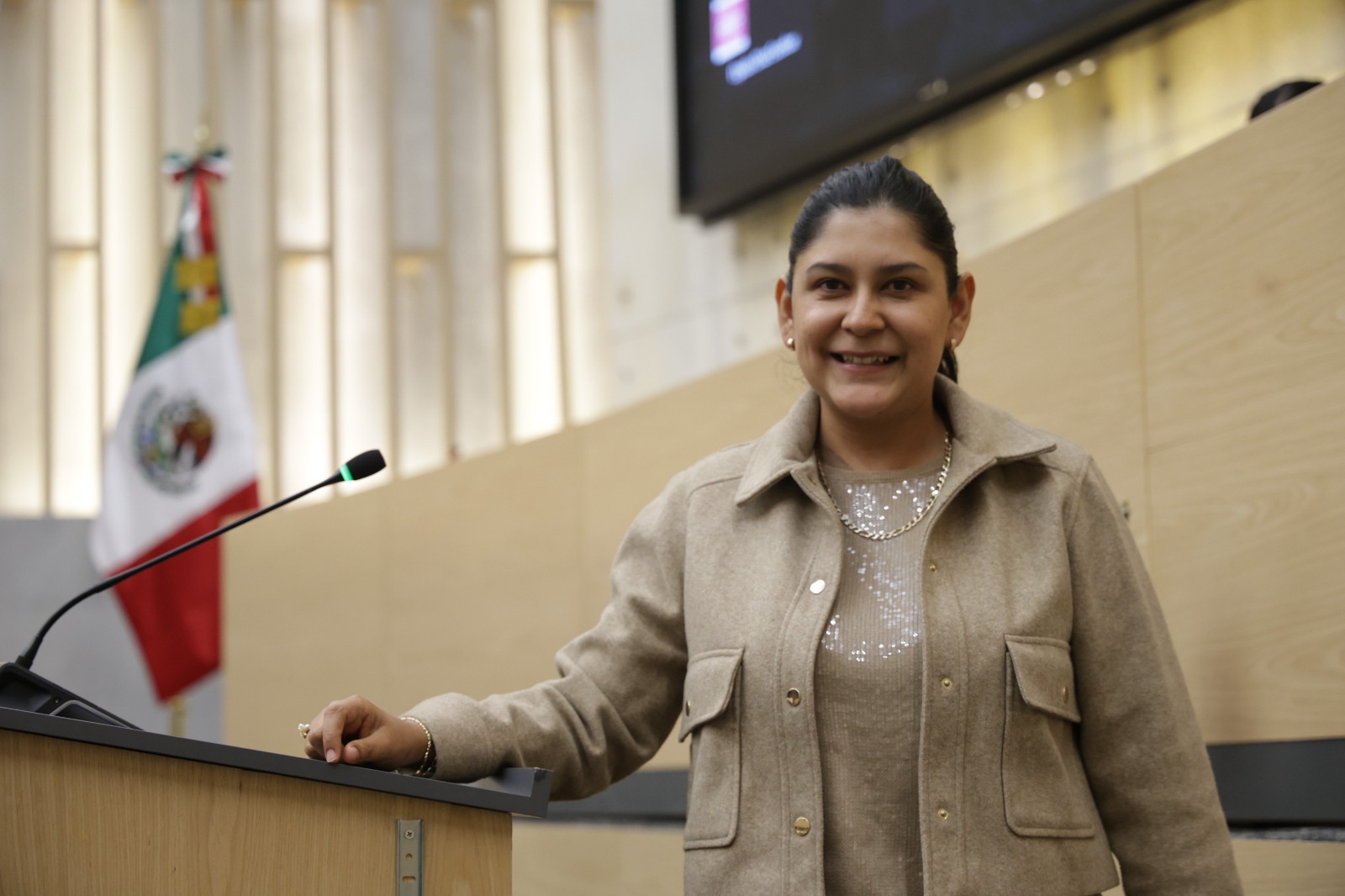 Diputada va contra quienes prefieren grabar tragedias antes que ayudar a víctimas
