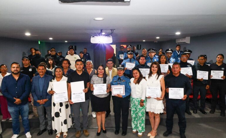 Cholula apuesta por policías turísticos bilingües y de proximidad