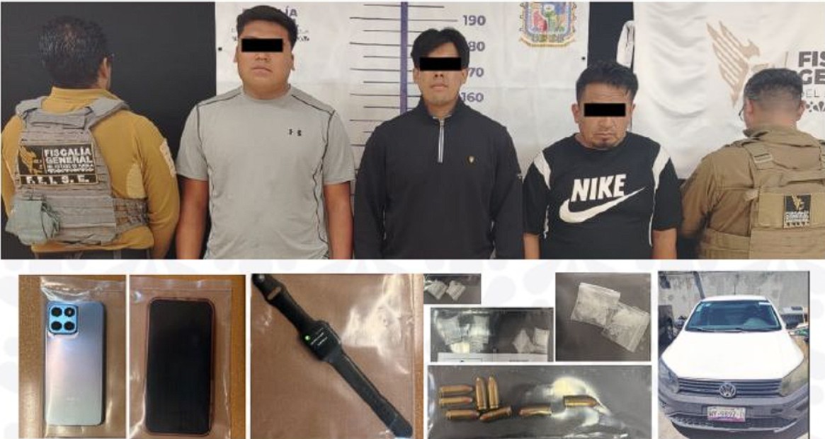 FGE detiene a tres hombres con vehículo robado, droga y cartuchos en Acajete