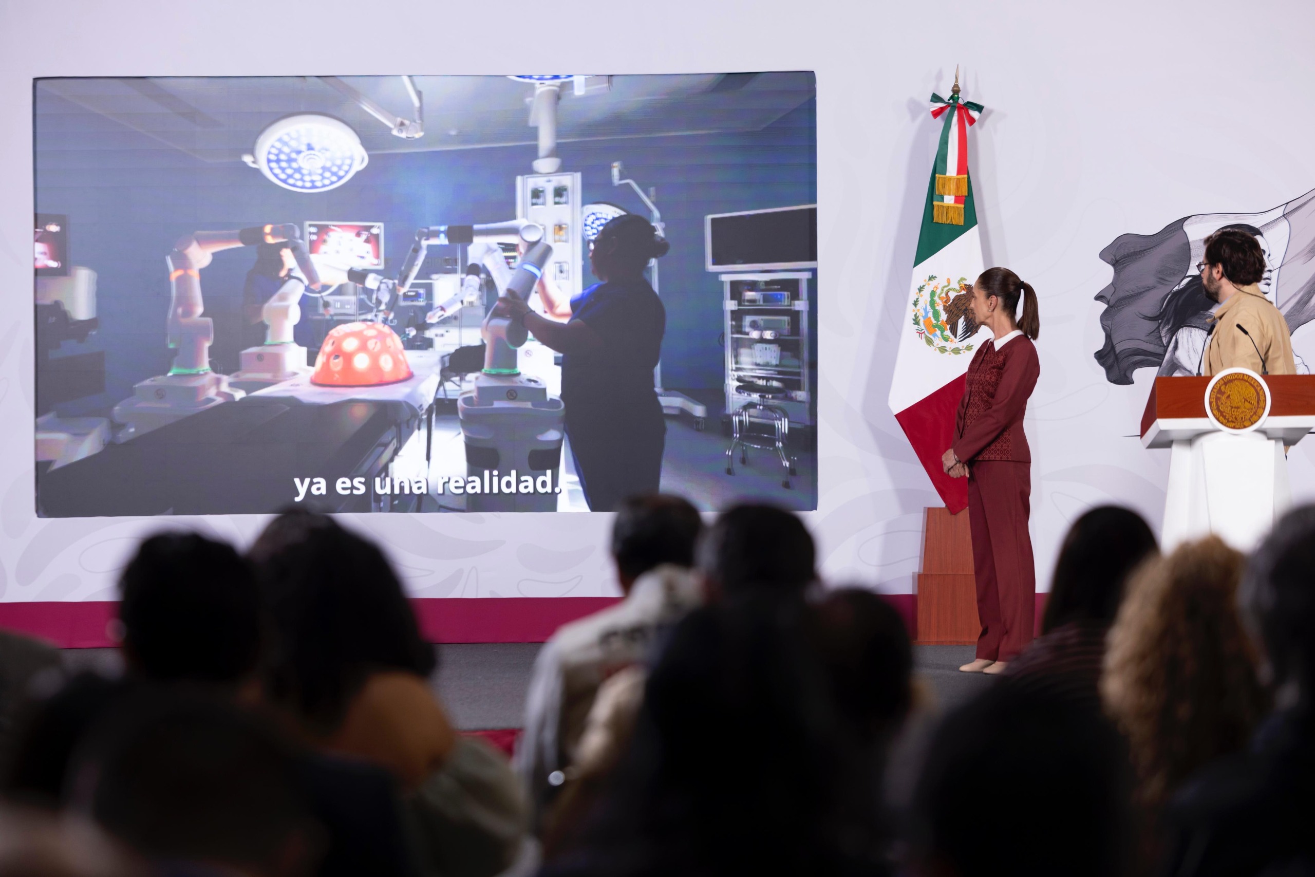 Robots, inteligencia artificial y CyberKnife: la nueva apuesta tecnológica de la salud pública