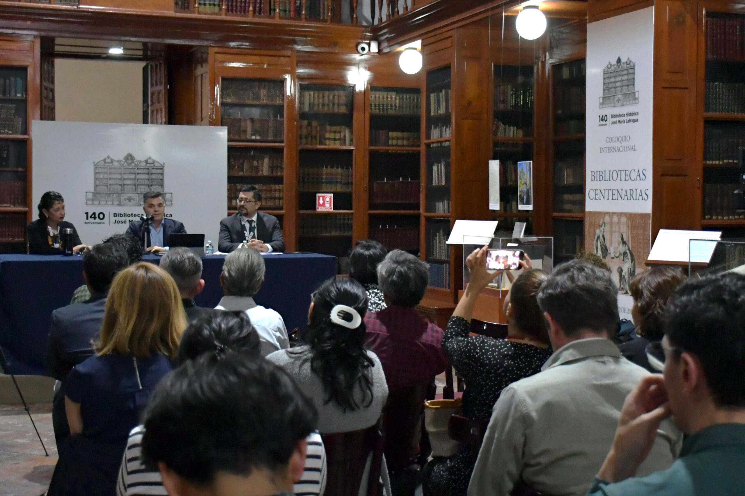La BUAP lanza CuradurIA Patrimonial, un investigador con inteligencia artificial para explorar siglos de historia