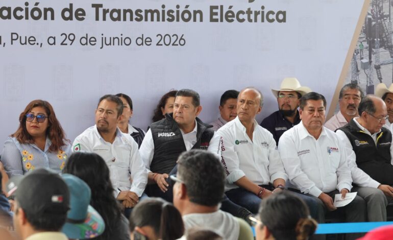 Armenta arranca ampliación carretera en San José Chiapa y anuncia circuito estratégico para detonar el desarrollo regional