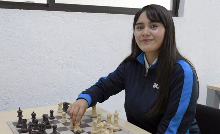 Stephanie Barranco gana plata para la BUAP en ajedrez nacional