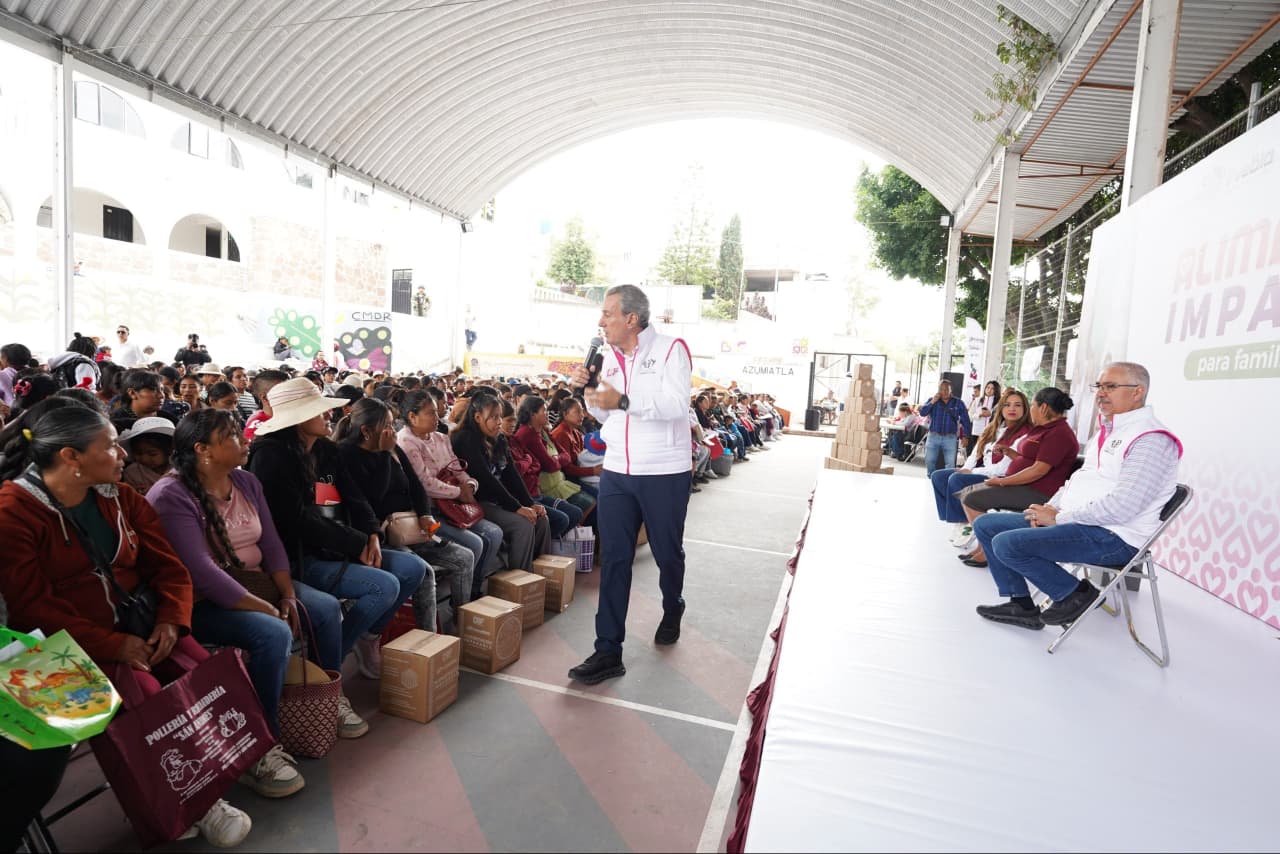 Pepe Chedraui entrega 3 mil despensas en San Andrés Azumiatla para fortalecer la seguridad alimentaria