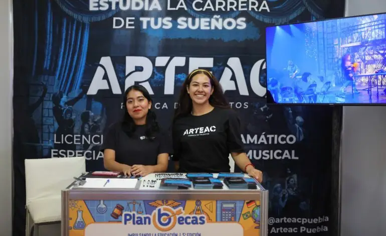 Plan Becas reúne 600 opciones educativas y apoyos de hasta 70% en Puebla