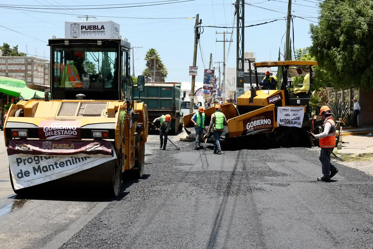 Armenta lanza plan para rehabilitar 76 vialidades con 36 mil toneladas de material