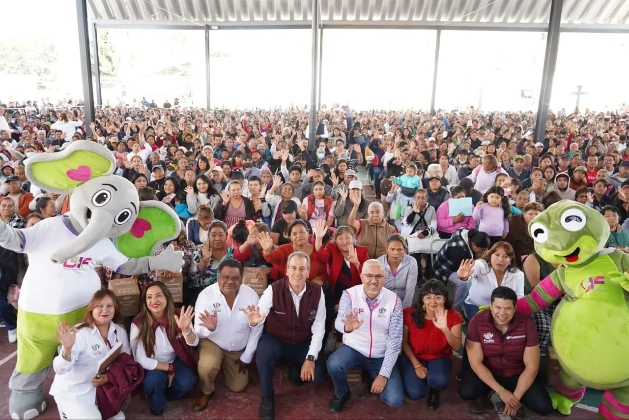 Pepe Chedraui entrega 12 mil despensas en San Sebastián de Aparicio