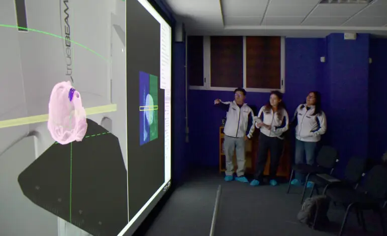 BUAP estrena en CU2 simulador único en Latinoamérica para enseñar radioterapia sin riesgos