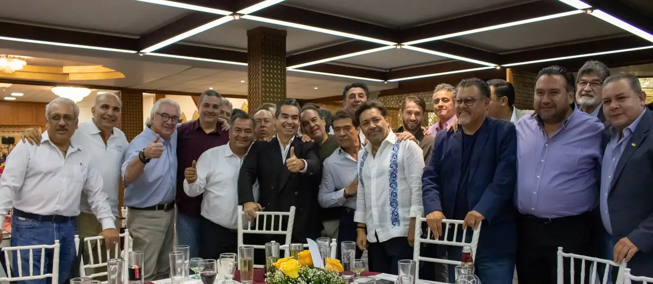 Puebla alinea a empresarios con el plan de vivienda; FOVISSSTE volverá a construir casas tras más de tres décadas