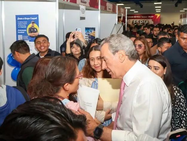 Más de 3 mil 400 vacantes y sueldos de hasta 70 mil pesos: Pepe Chedraui y BUAP realizan feria de empleo