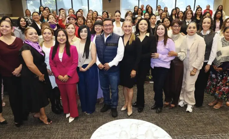 Congreso de Puebla recibe 48 propuestas de mujeres y promete llevarlas a la agenda legislativa
