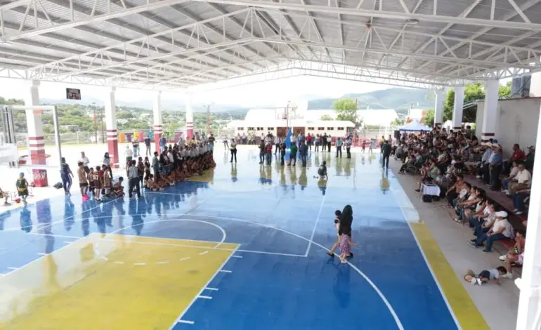 Pável Gaspar respalda nuevo deportivo en Chiautla de Tapia para fortalecer convivencia y tejido social