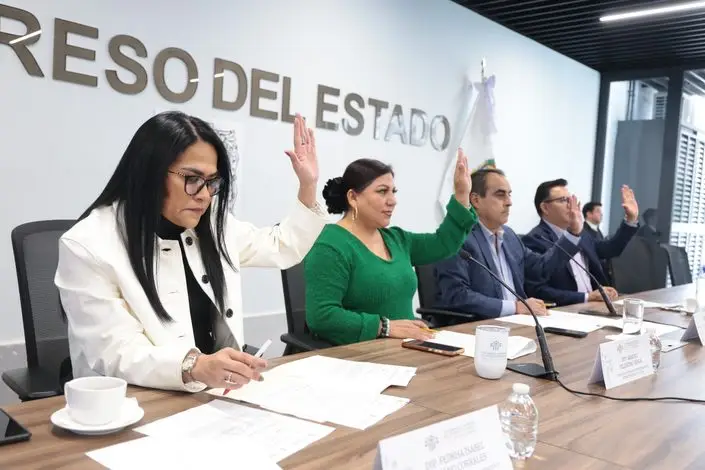 Congreso pide a FGE más médicos legistas y traductores indígenas en Puebla
