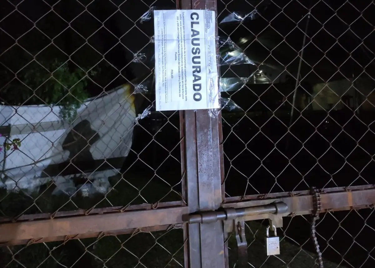 Golpe a las peleas clandestinas: clausuran palenque en Momoxpan durante operativo nocturno