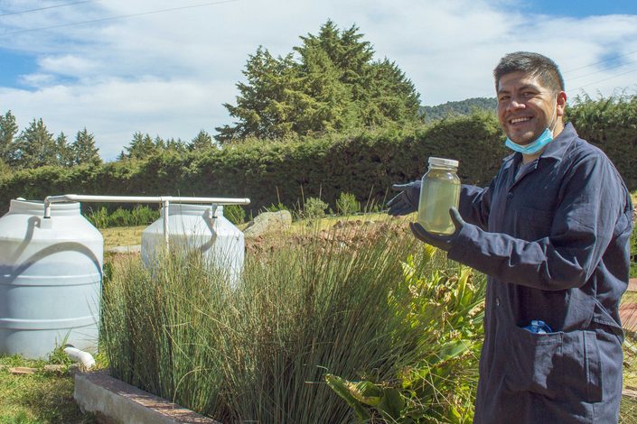 Lombrices poblanas limpiarán 120 mil litros de agua en el Tecate Emblema 2027