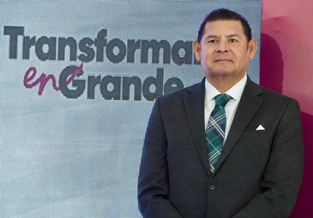 Crimen organizado ha permeado ayuntamientos de Puebla, advierte Armenta