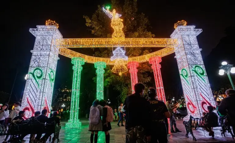 Fiestas patrias dejarían 200 millones de pesos en Puebla capital; esperan 200 mil visitantes