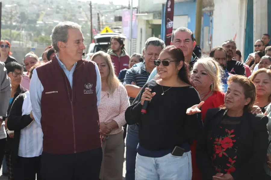 Chedraui entrega calle pavimentada en San Jerónimo Caleras; beneficiará a 6 mil 400 habitantes