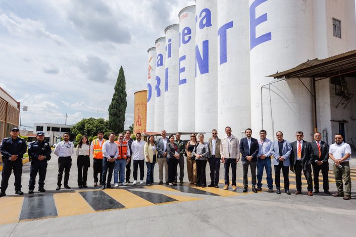 Industriales de La Loma piden más seguridad, mejores calles, iluminación y limpia