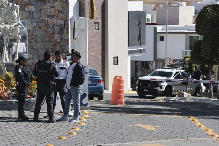Guardia Nacional y agentes ministeriales catean vivienda en Britania La Calera, Puebla; mantienen hermetismo sobre operativo