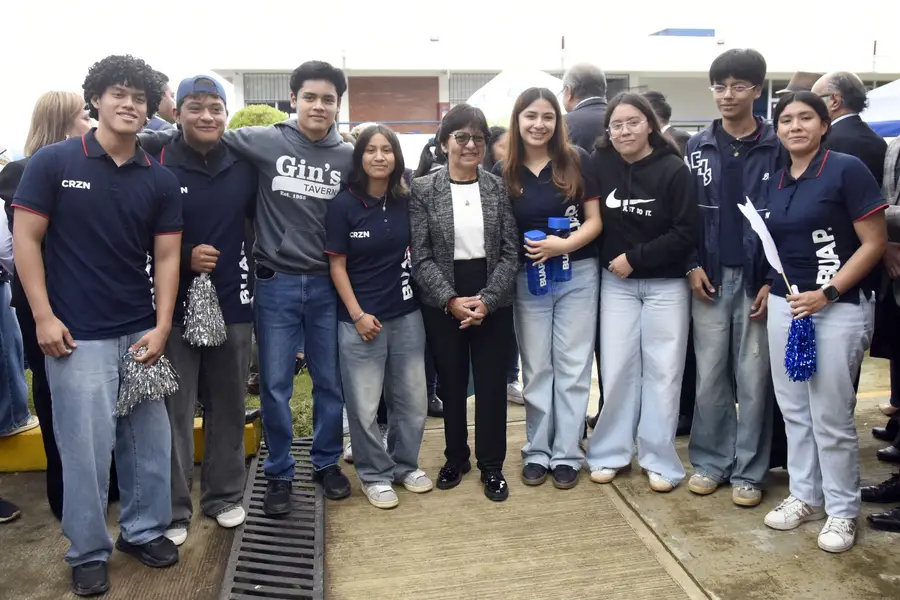 BUAP estrena bachillerato tecnológico en Zacapoaxtla; beneficiará a 200 estudiantes