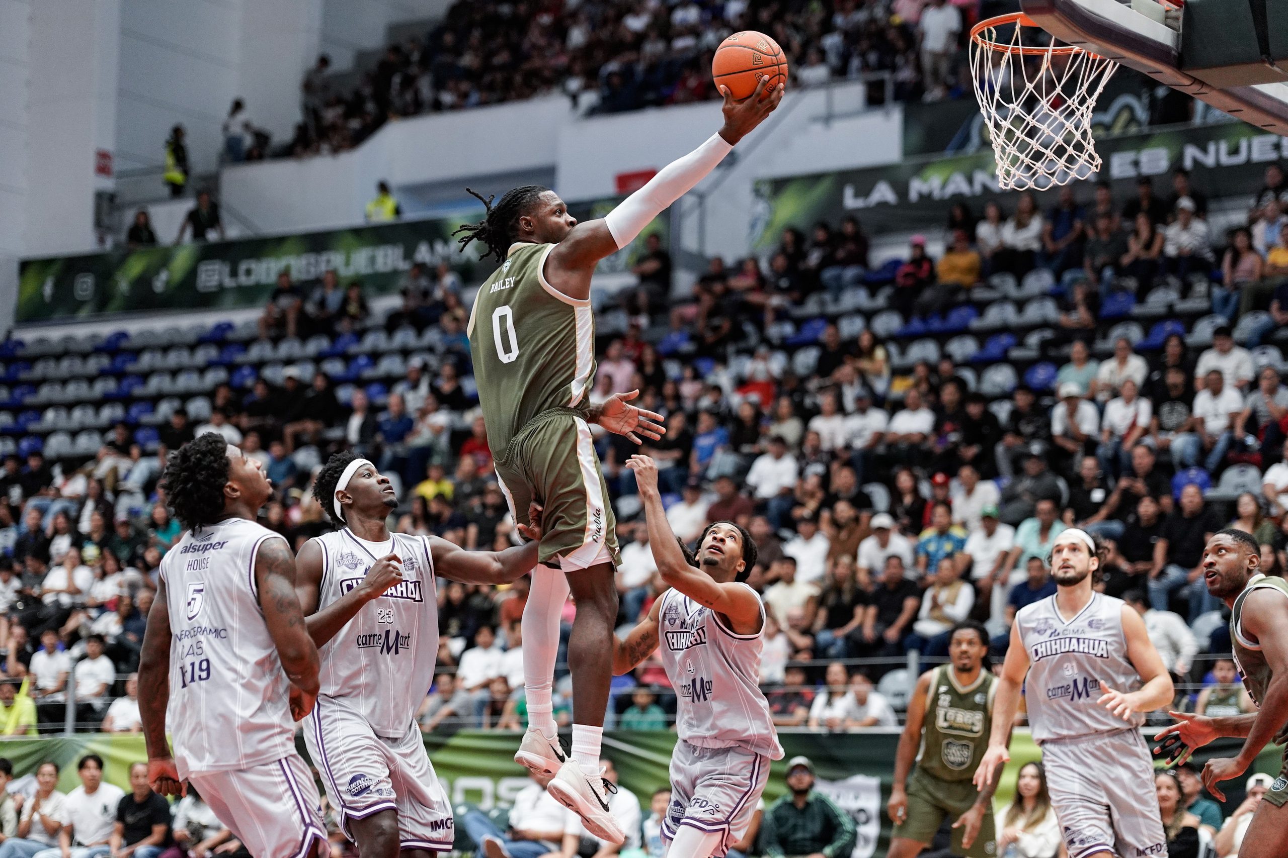 Lobos Puebla llevará clínica gratuita de basquetbol a Bosques de Manzanilla este miércoles